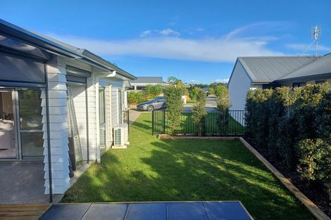 Photo of property in 5 Michelia Lane, Kaukapakapa, Helensville, 0875