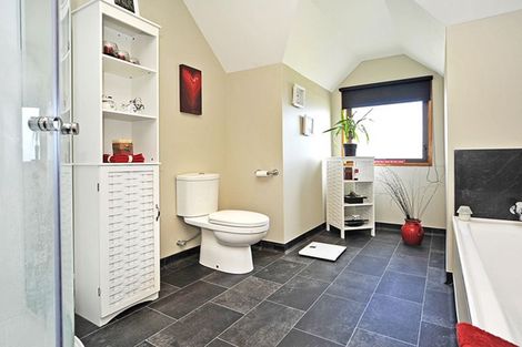 Photo of property in 85 Victoria Avenue, Palmerston North, 4410