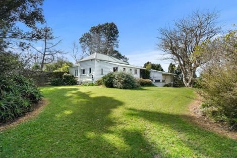 Photo of property in 250 Redoubt Road, Totara Park, Auckland, 2019