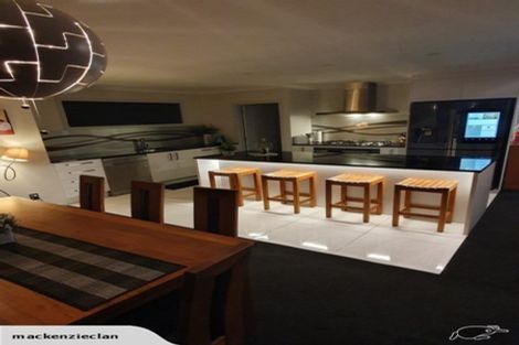 Photo of property in 87 Woburn Road, Woburn, Lower Hutt, 5010