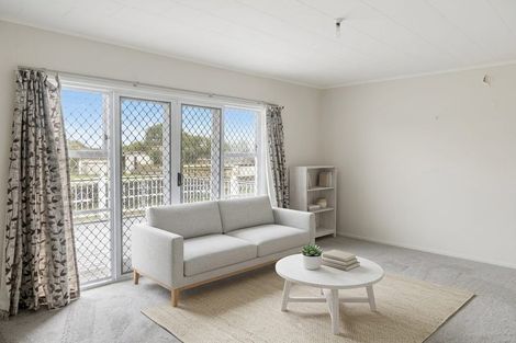 Photo of property in 9 Mervan Street, Mangere East, Auckland, 2024