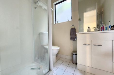 Photo of property in 8a Countess Close, Maupuia, Wellington, 6022