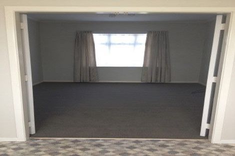 Photo of property in 9 Strathavon Road, Miramar, Wellington, 6022