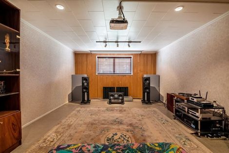 Photo of property in 4 Meadowvale Avenue, Forrest Hill, Auckland, 0620