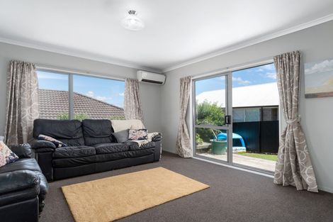 Photo of property in 6 Ballintoy Park Drive, Welcome Bay, Tauranga, 3175