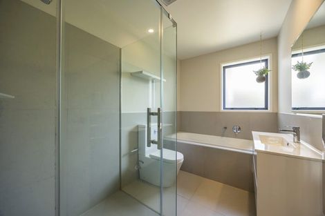 Photo of property in 9 Moemoea Avenue, Kumeu, 0810