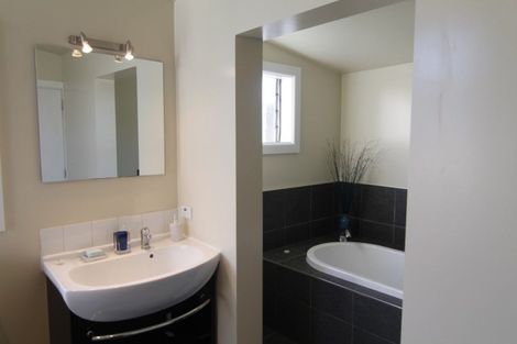 Photo of property in 25 Swanns Road, Richmond, Christchurch, 8013