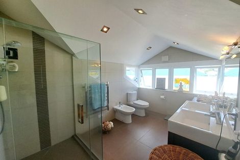 Photo of property in 23 Cowper Street, Devonport, Auckland, 0624