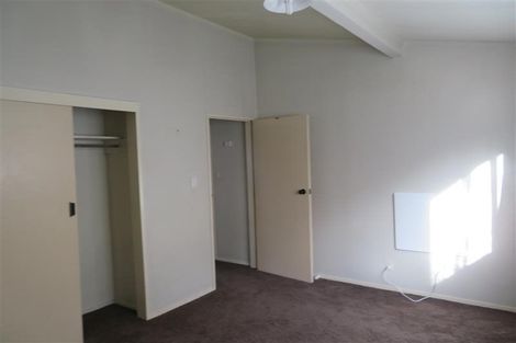 Photo of property in 264g Grounsell Crescent, Belmont, Lower Hutt, 5010