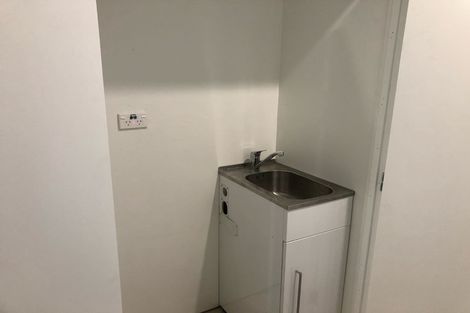 Photo of property in 8a Hamlin Road, Mount Wellington, Auckland, 1060