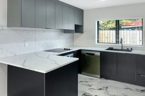 Photo of property in 4 Nicola Place, Mangere, Auckland, 2022