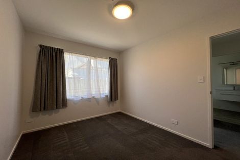 Photo of property in 2/129 Aikmans Road, Merivale, Christchurch, 8014