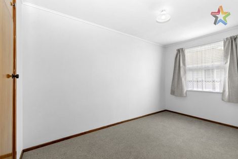 Photo of property in 8a Stamford Grove, Avalon, Lower Hutt, 5011