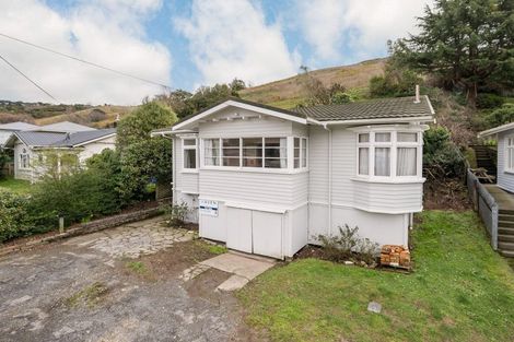 Photo of property in 72 Emano Street, Toi Toi, Nelson, 7010