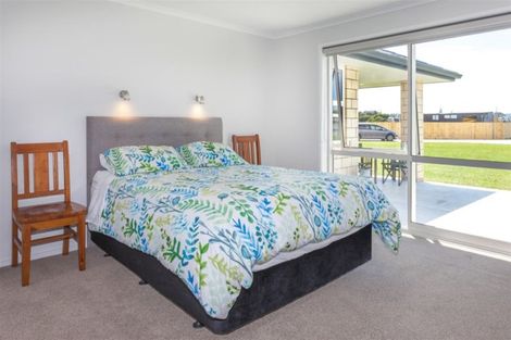 Photo of property in 36 Tairua Palms Place, Tairua, 3508