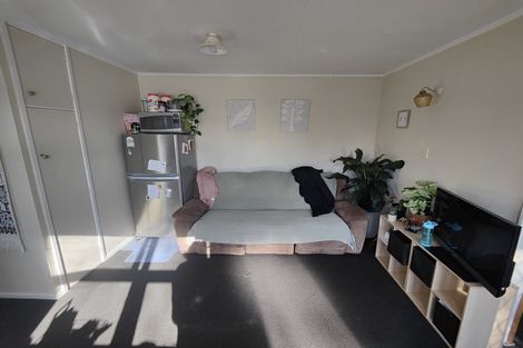 Photo of property in 27 Lancaster Street, Highbury, Palmerston North, 4412
