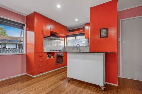 Photo of property in 11 Fairdale Avenue, Red Hill, Papakura, 2110