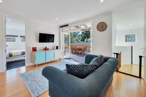 Photo of property in 905 Swanson Road, Swanson, Auckland, 0612