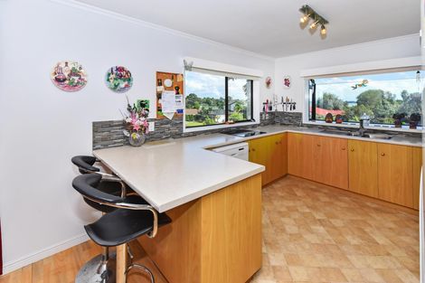 Photo of property in 31 Brylee Drive, Conifer Grove, Takanini, 2112