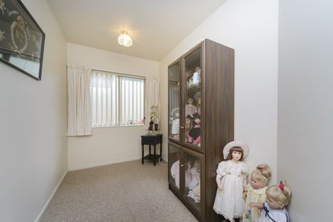 Photo of property in 16a Tui Mill Grove, Feilding, 4702