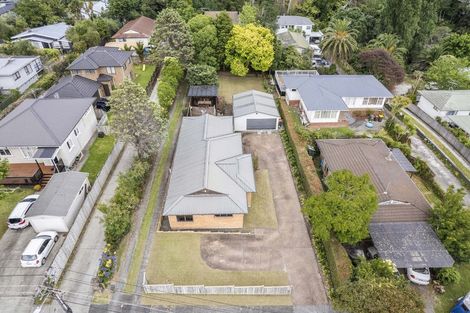 Photo of property in 136 Lynwood Road, New Lynn, Auckland, 0600