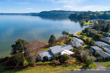 Photo of property in 10 Waana Street, Mourea, Rotorua, 3074