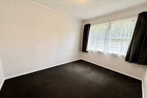 Photo of property in 17 Amundsen Grove, Stokes Valley, Lower Hutt, 5019