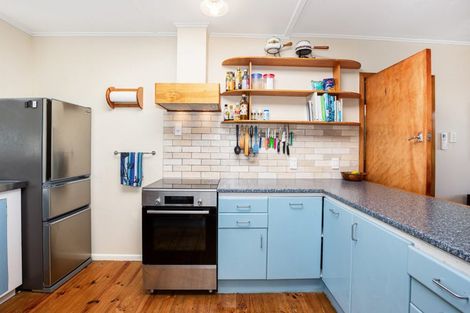 Photo of property in 33 Finnimore Terrace, Vogeltown, Wellington, 6021