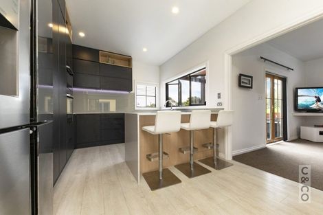 Photo of property in 31 Rosella Grove, Waimauku, 0812