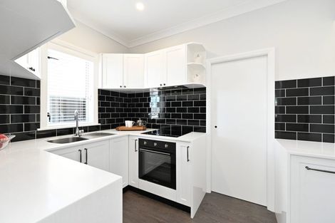 Photo of property in 1/406 Gloucester Street, Taradale, Napier, 4112