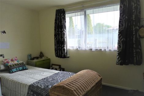 Photo of property in 12b Columbus Crescent, Flaxmere, Hastings, 4120