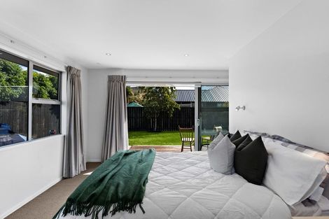 Photo of property in 5 Nerin Square, Lake Hayes, Queenstown, 9304