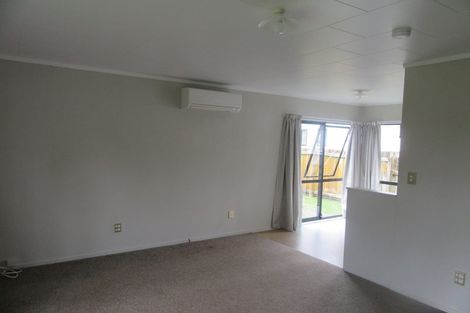 Photo of property in 31 Delaware Grove, Totara Park, Upper Hutt, 5018