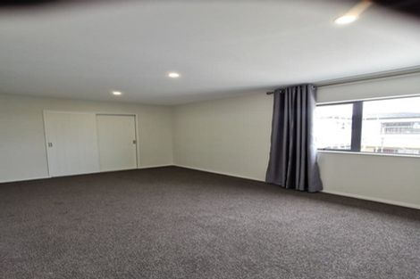 Photo of property in 98 Cardiff Road, Pakuranga, Auckland, 2010