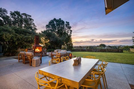 Photo of property in 201 Egmont Road, Hillsborough, New Plymouth, 4372