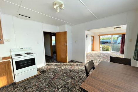 Photo of property in 9 George Street, Balclutha, 9230