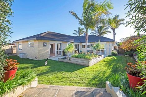 Photo of property in 4 Glanworth Place, Dannemora, Auckland, 2016