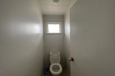 Photo of property in 83 Archmillen Avenue, Pakuranga Heights, Auckland, 2010