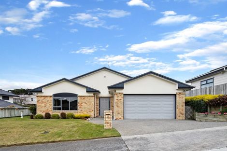 Photo of property in 13 Ring Lane, Paparangi, Wellington, 6037