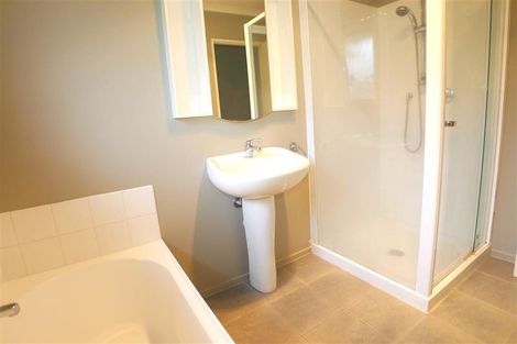 Photo of property in 9 Carillon Place, Massey, Auckland, 0614