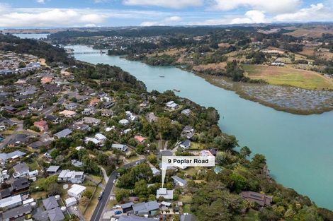 Photo of property in 9 Poplar Road, Stanmore Bay, Whangaparaoa, 0932
