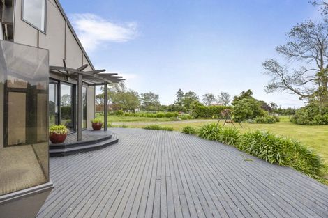 Photo of property in 20 Kiri Road, Te Kiri, Opunake, 4682