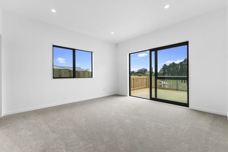 Photo of property in 36 Regis Park Drive, Pukekohe, 2120