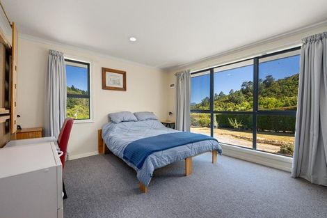 Photo of property in 127 Boons Valley Road, Waikawa, Picton, 7220