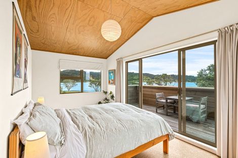 Photo of property in 42 Harbour View Road, Point Wells, Warkworth, 0986