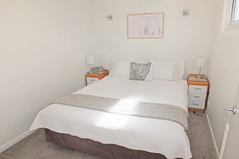 Photo of property in 3 Kent Terrace, Foxton Beach, Foxton, 4815