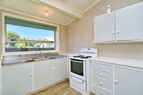 Photo of property in 8 Thorne Place, Rangiora, 7400