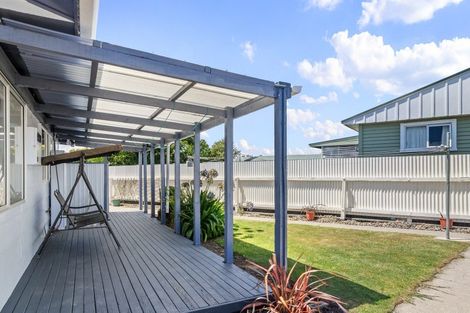 Photo of property in 12 Stuckey Street, Levin, 5510