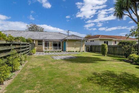 Photo of property in 7 Kowhai Grove, Waikanae, 5036
