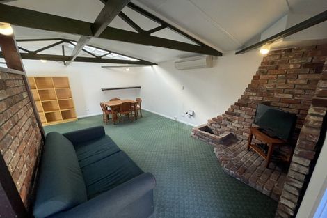 Photo of property in 77 Russell Street, Dunedin Central, Dunedin, 9016